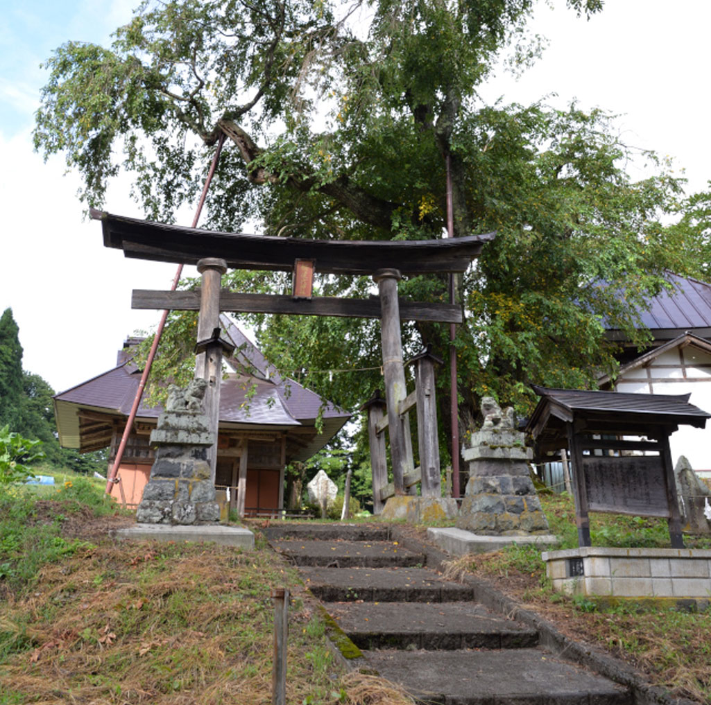 柵建代神社